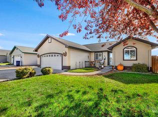 1101 Lauren Ln, Filer, ID 83328
