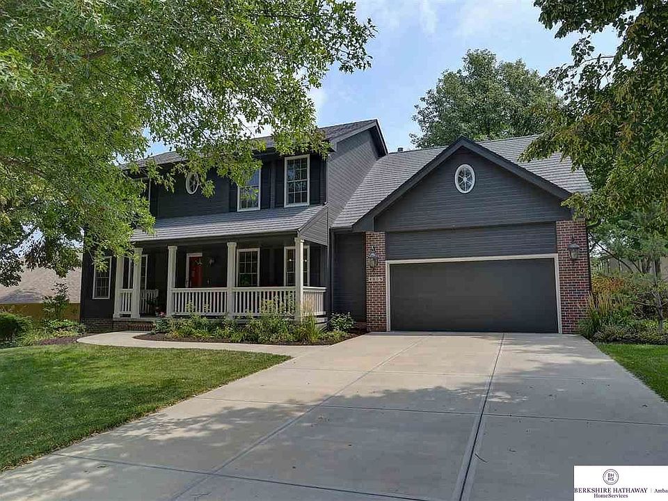 1st image of 4809 S 165th St