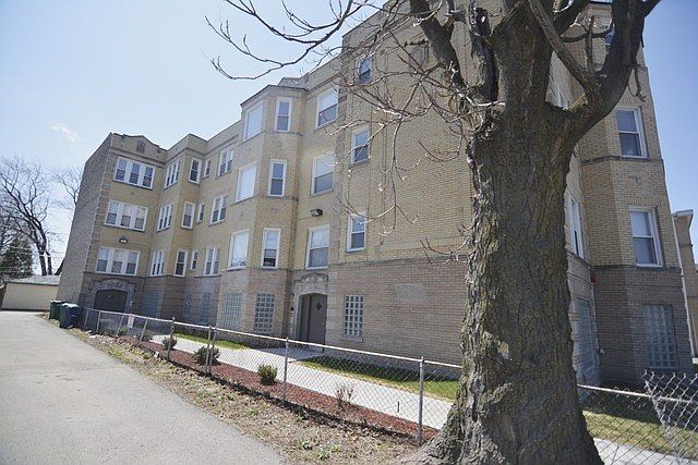 1st image of 113 Garfield St APT 2N