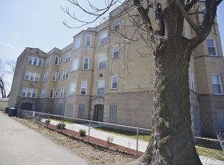 113 Garfield St APT 2N, Oak Park, IL 60304