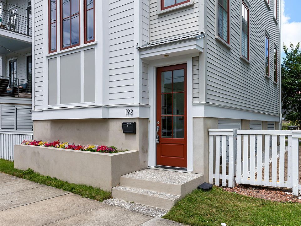 1st image of 192 President St