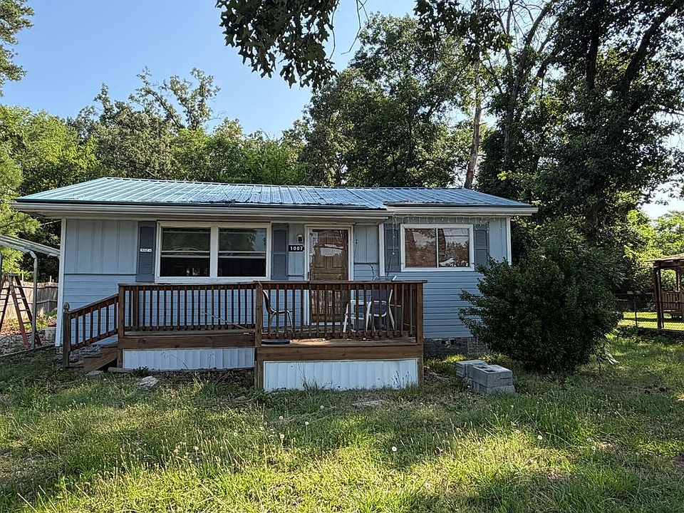 1st image of 1007 Cloud Springs Rd