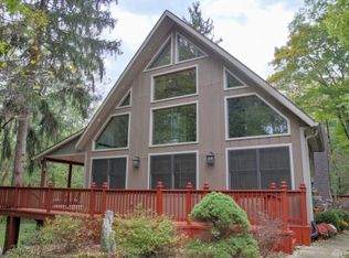 1827 Stone Rd, Xenia, OH 45385