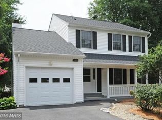5810 Silchester St, Burke, VA 22015
