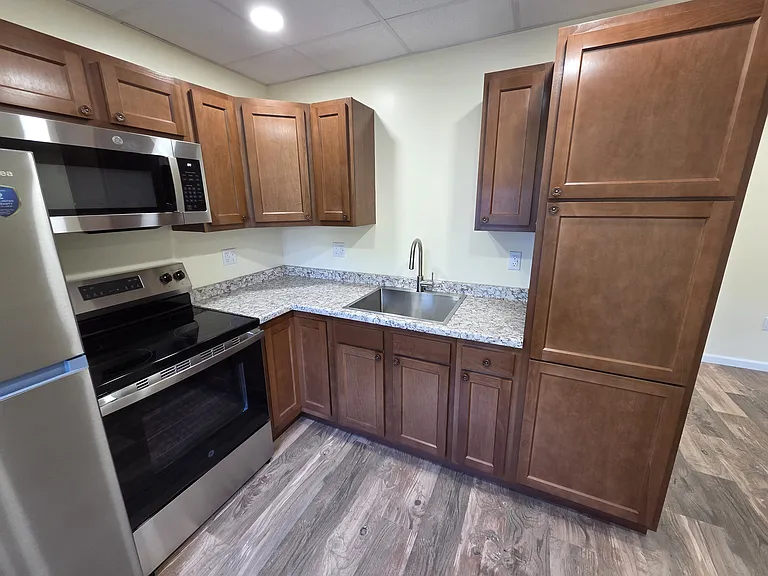151 Fayette St #101 — Photo 11