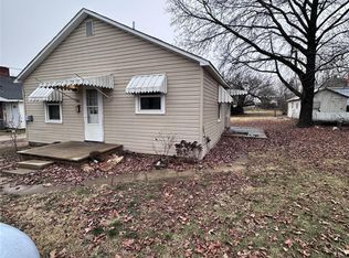 228 Pine St, Sullivan, MO 63080