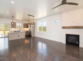 220 Elk Track, Granby, CO 80446
