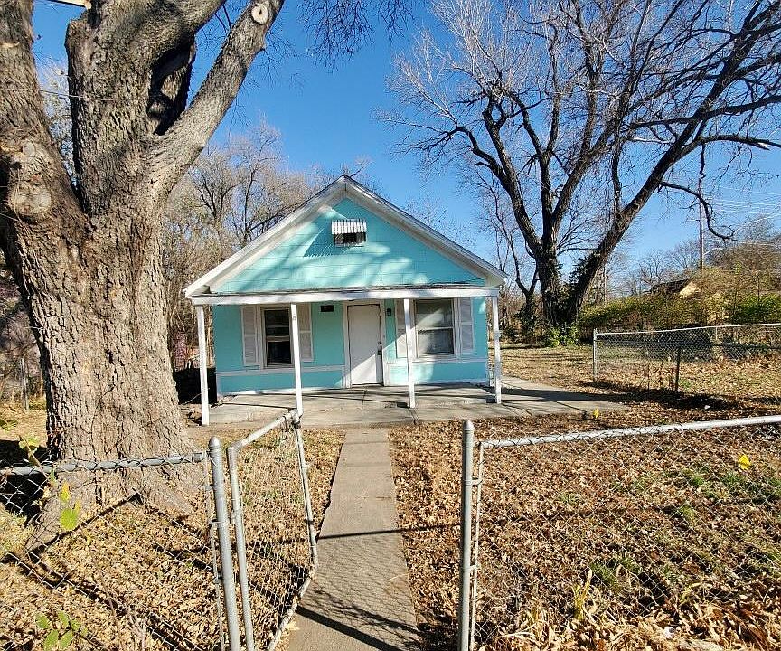 1st image of 1121 S 40th St