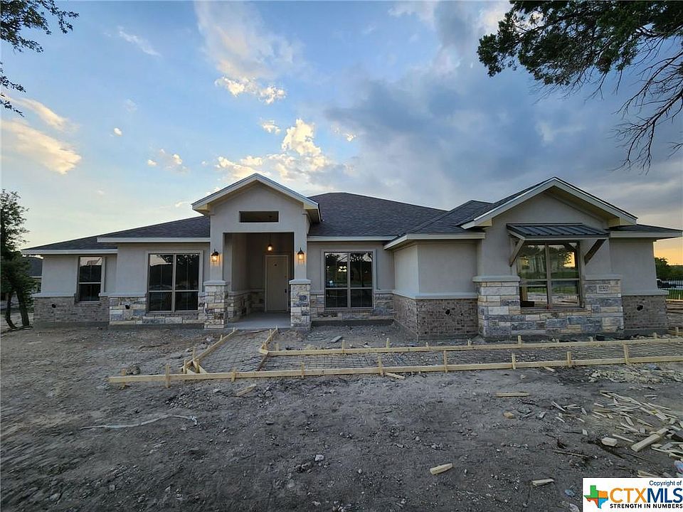 2nd image of 3740 Morgan Mill Rd