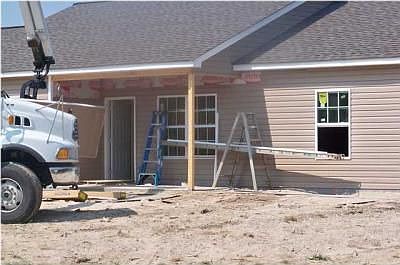 1st image of 217 Guyler St