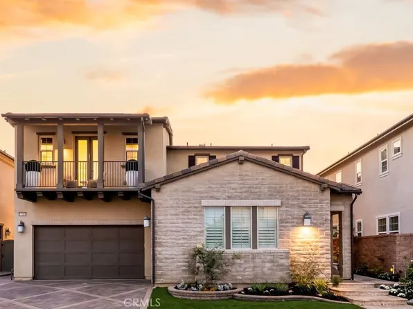17301 Juniper Ln, Huntington Beach, CA 92649