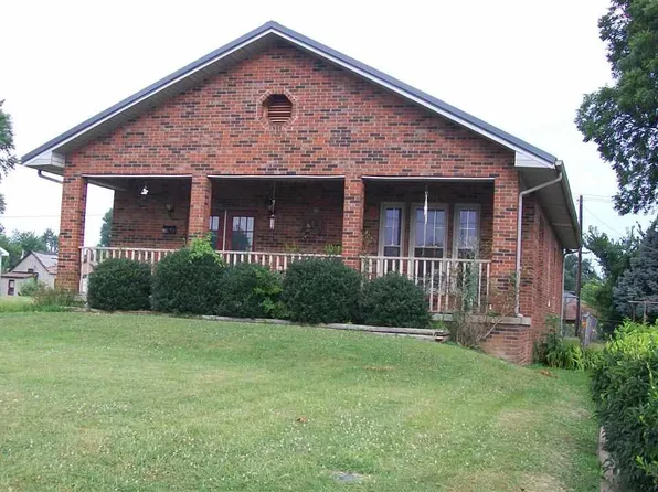 915 N Kelsey St, Sturgis, KY 42459