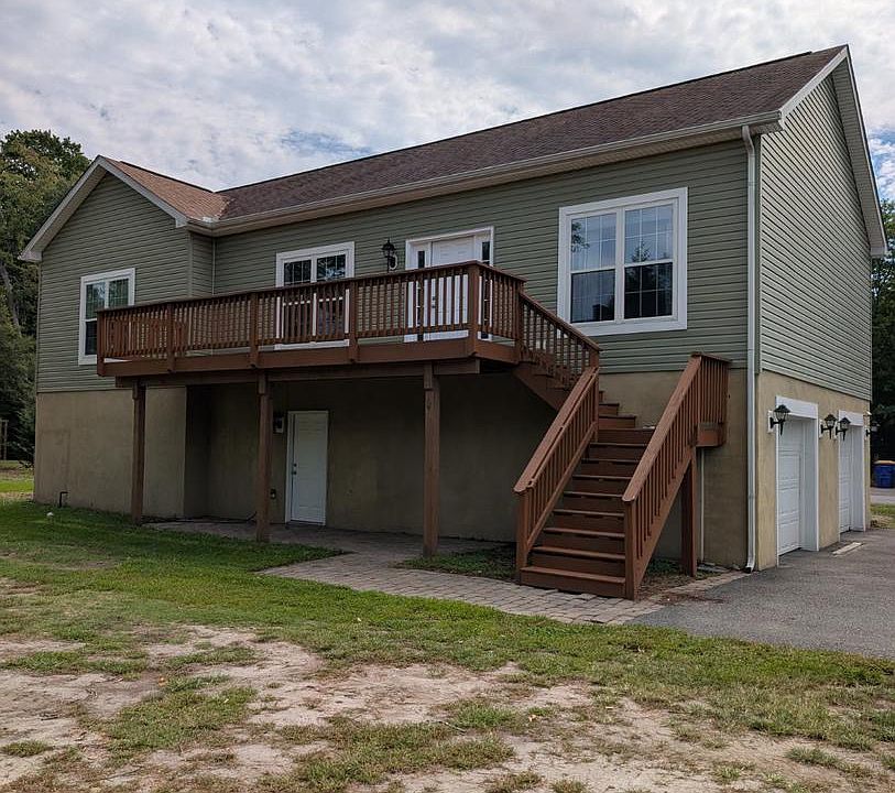 1st image of 33225 Parker House Rd