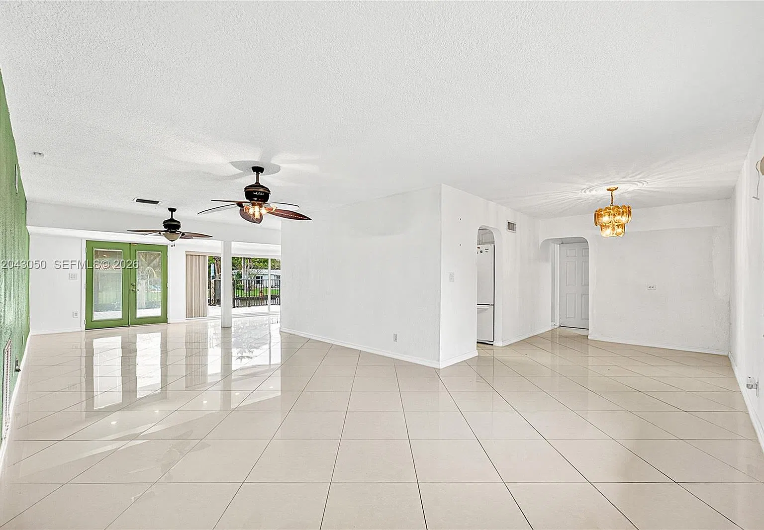 3 bed, 1876 sqft, $6,000 — Photo 4