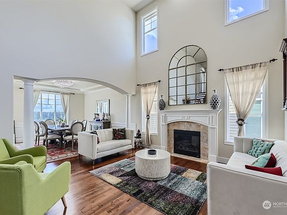 Gracious formal venues offer memorable entertaining.>