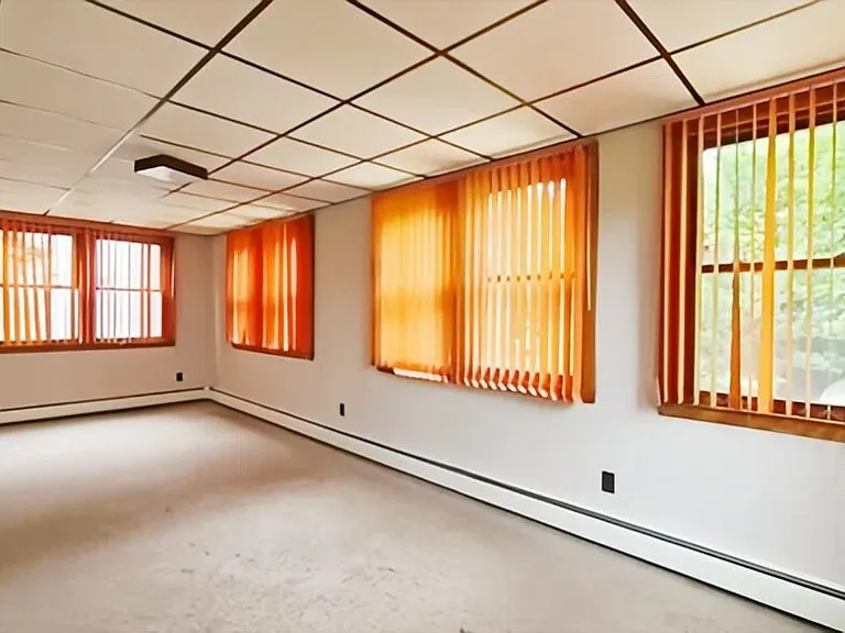 17 Oakledge St #2 — Photo 16