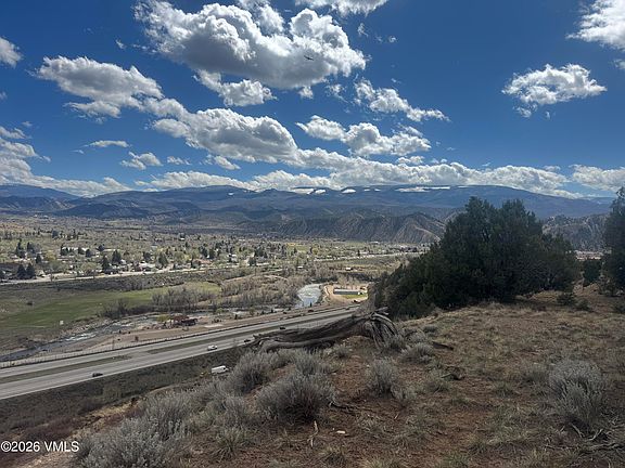 3rd image of Pond Rd