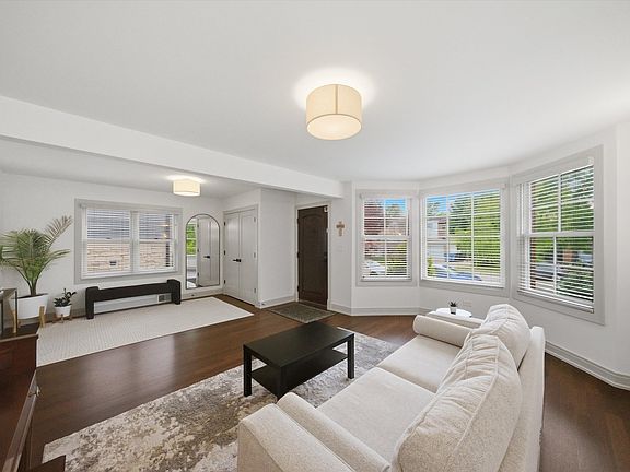 5th image of 6057 N Tripp Ave