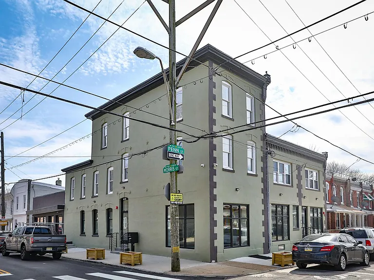 400 W Penn St #2 — Photo 34