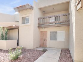 520 N Stapley Dr