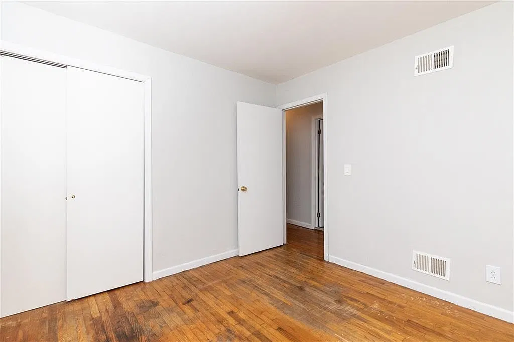 2451 Kennedy Boulevard — Photo 4