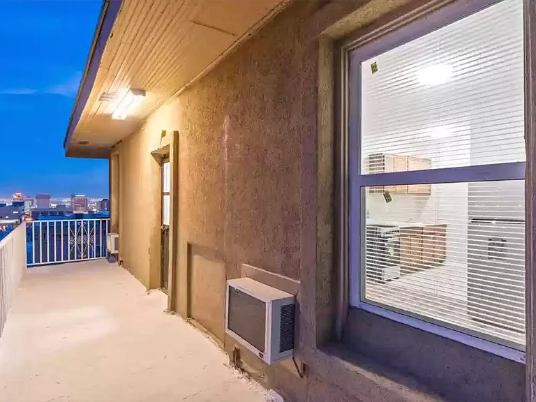 1318 N El Paso St #5 — Photo 6