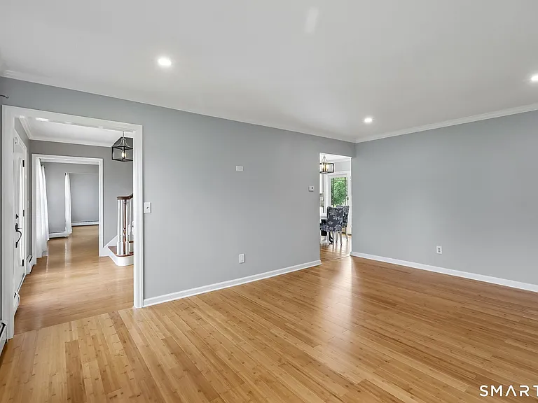 16 Early View Ln — Photo 8