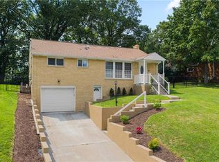 1101 Middle Rd, Glenshaw, PA 15116