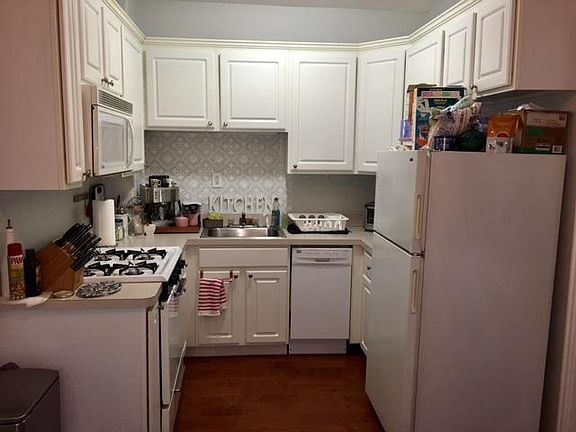 5th image of 9829 Lake Ave APT 206