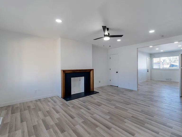 2638-2642 S 800 E — Photo 21