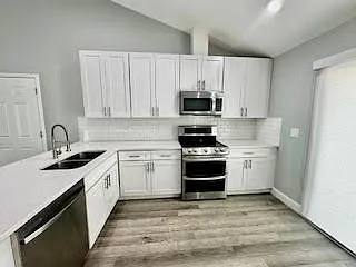 1415 - A South Adelle Avenue (41) - 1 — Photo 3