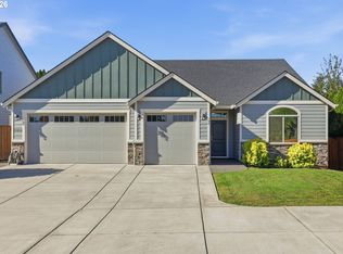 11012 Ne 2nd Ct, Vancouver, WA 98685