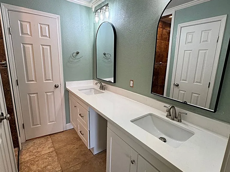 2312 Lisa Ln — Photo 12