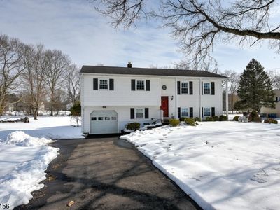 1366 Spur Ct, Bridgewater, NJ, 08807