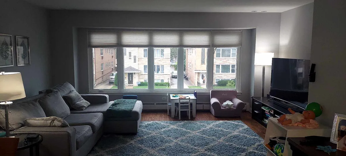 Building Photo - 8435 W Berwyn Ave #2