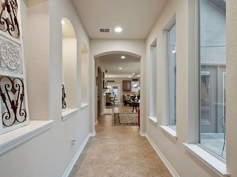 3631 Oaklyn Pass — Photo 2