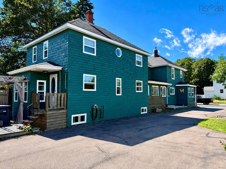 1st image of 43 Queen St