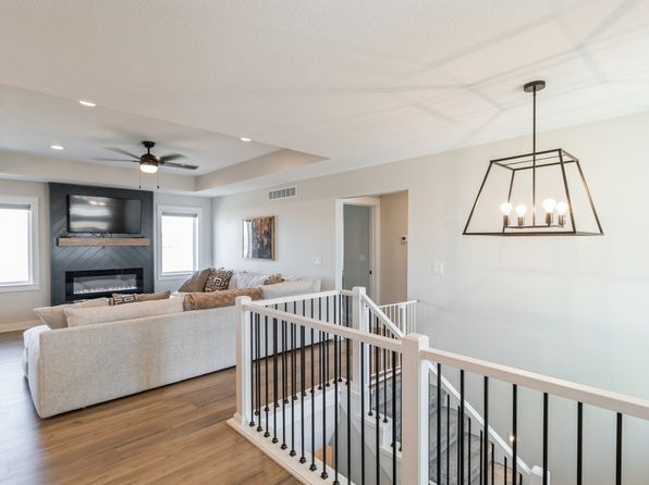 1602 Mulberry St, Granger, IA 50109