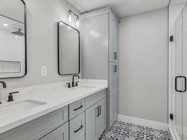 4615 Barton Ln — Photo 16