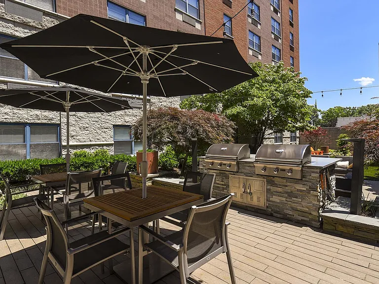 The Monroe Morristown — Photo 40