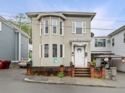 53 Pond St, Lowell, MA, 01852