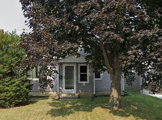 925 S 114th St, West Allis, WI 53214