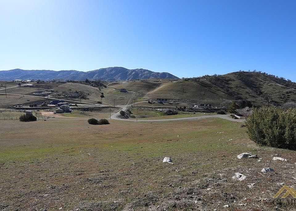 2nd image of 0 Pine Ridge Dr