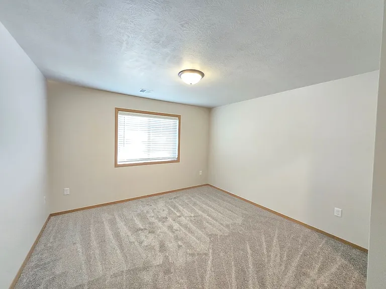 Home - Field Apartments I — Photo 157