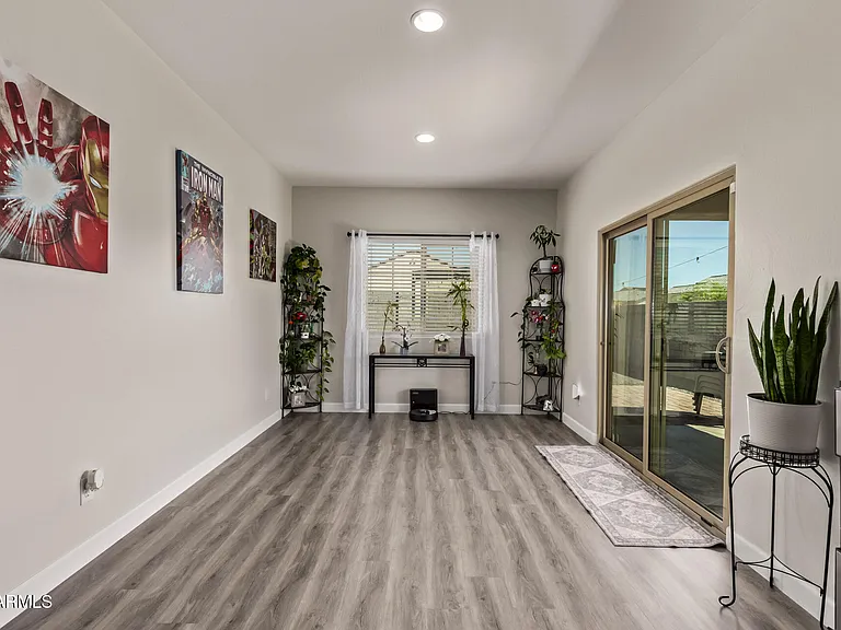 11204 W Mobile Ln — Photo 13