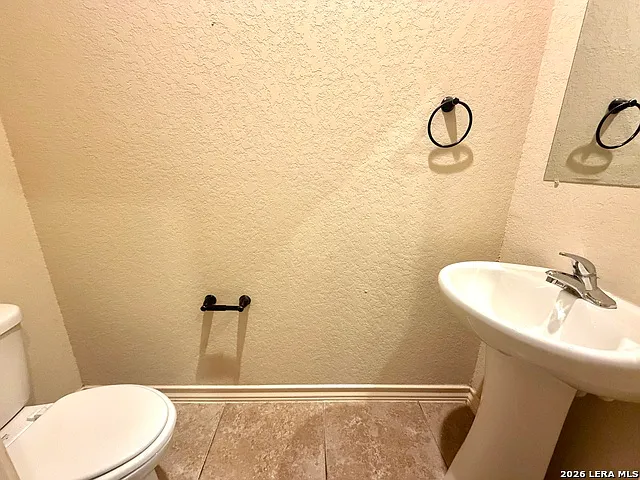 3 bed, 2.5 bath, 1219 sqft, $1,175 — Photo 4