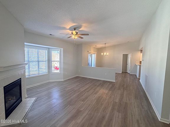 3rd image of 4142 Breezewood Dr APT 201