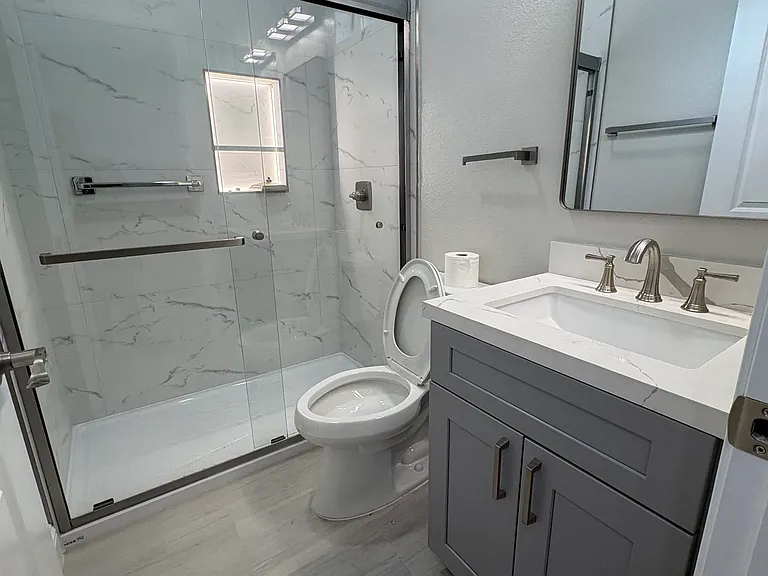 4012 Horatio Ct — Photo 24