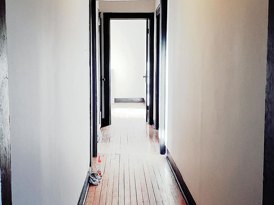1st image of 10928 S Vernon Ave APT 1S