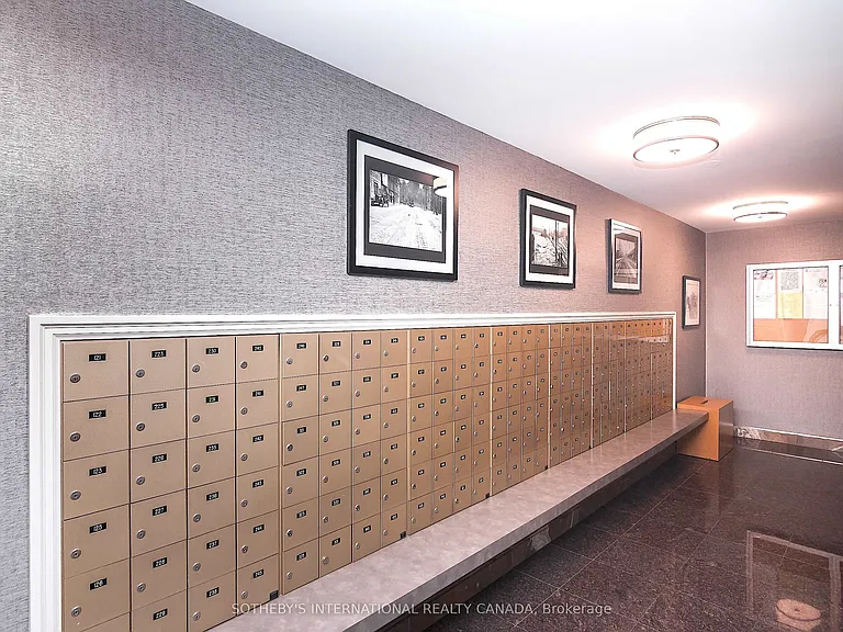 109 Front St E #1110 — Photo 4